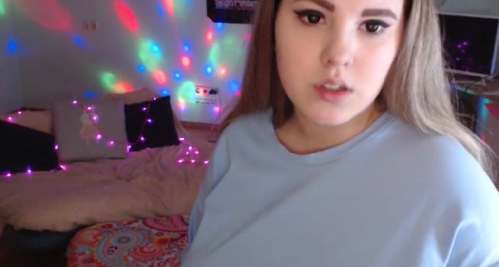 MiaBigBoobs video thumbnail