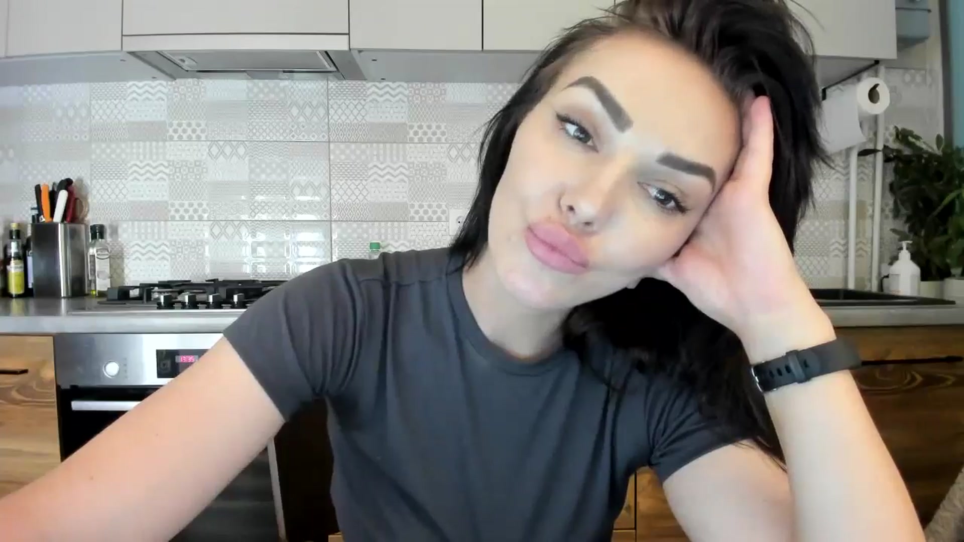 MissNelly_ video thumbnail