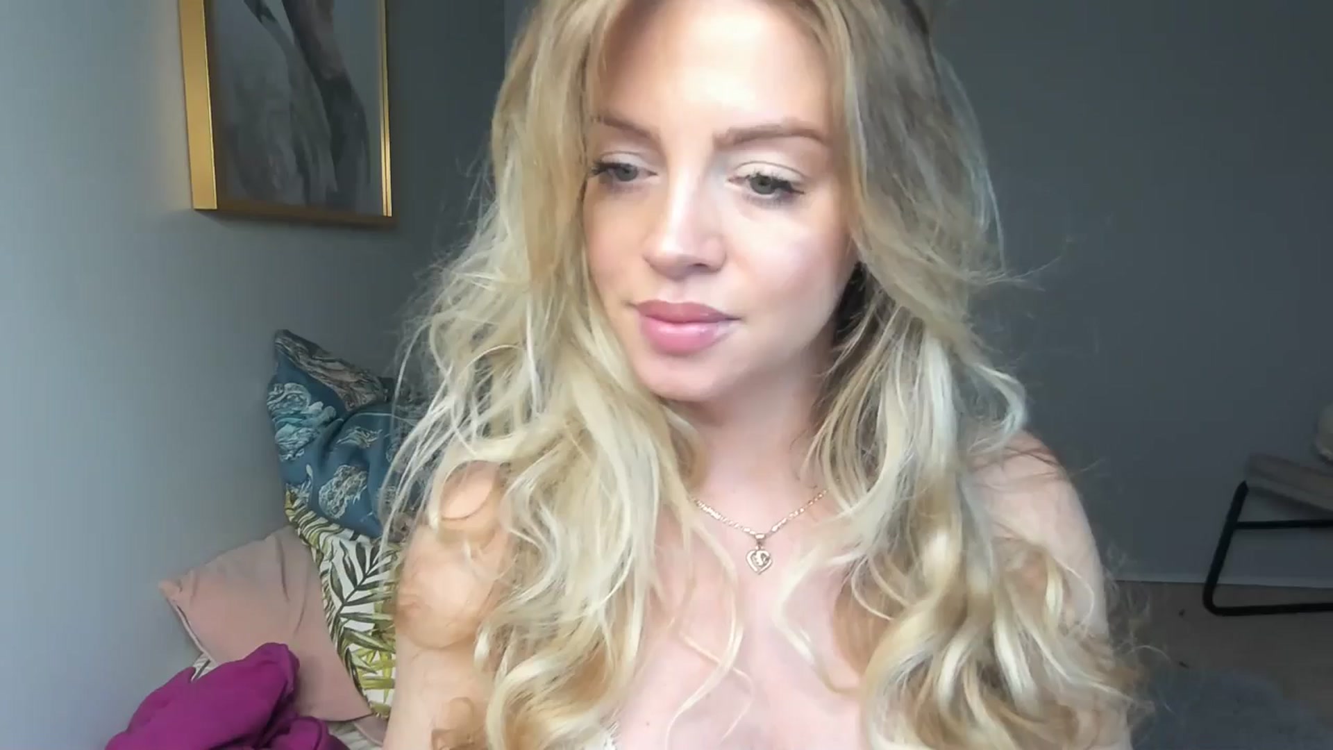 Nadyasoft video thumbnail