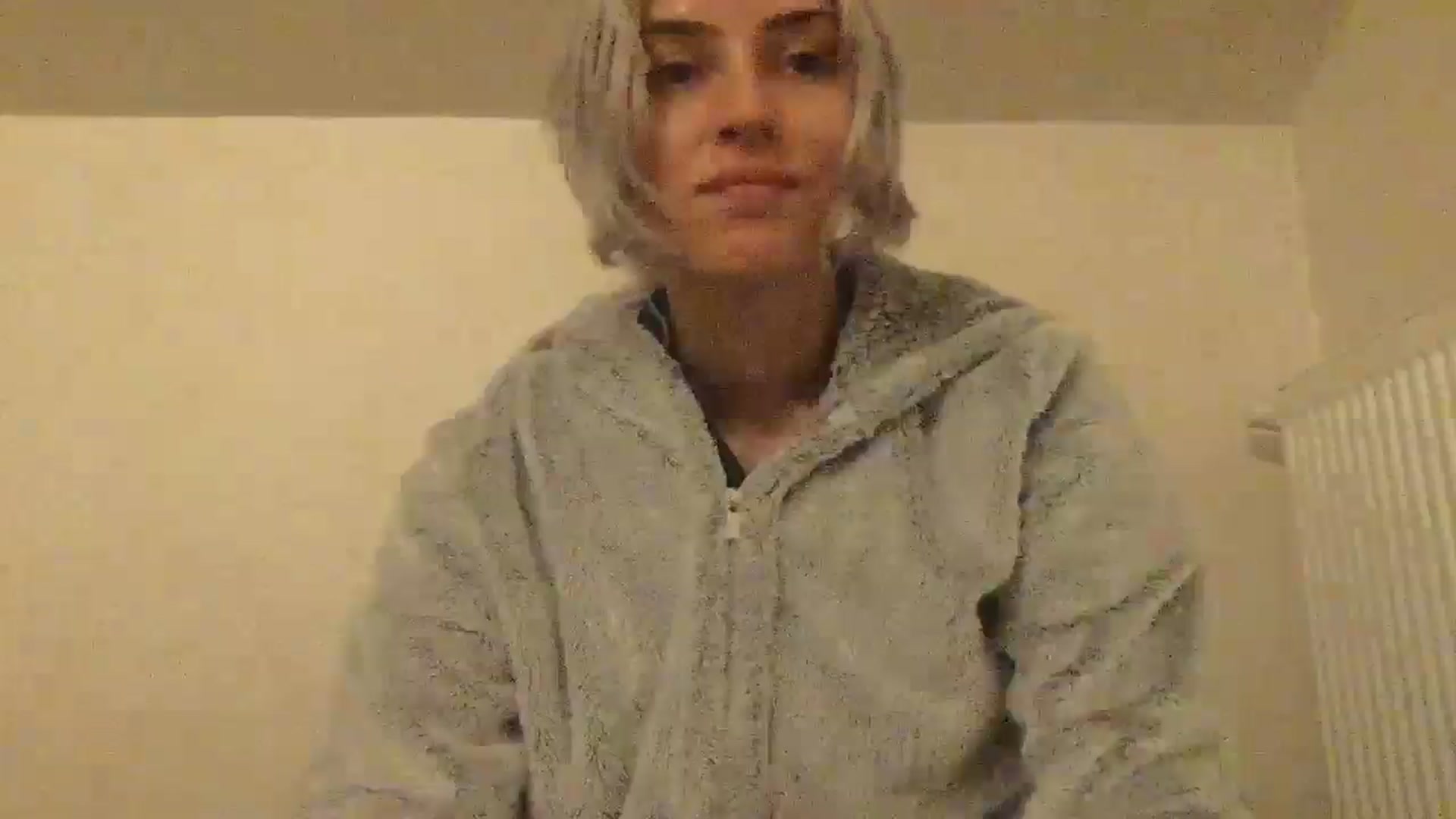 LLuckyGirl video thumbnail