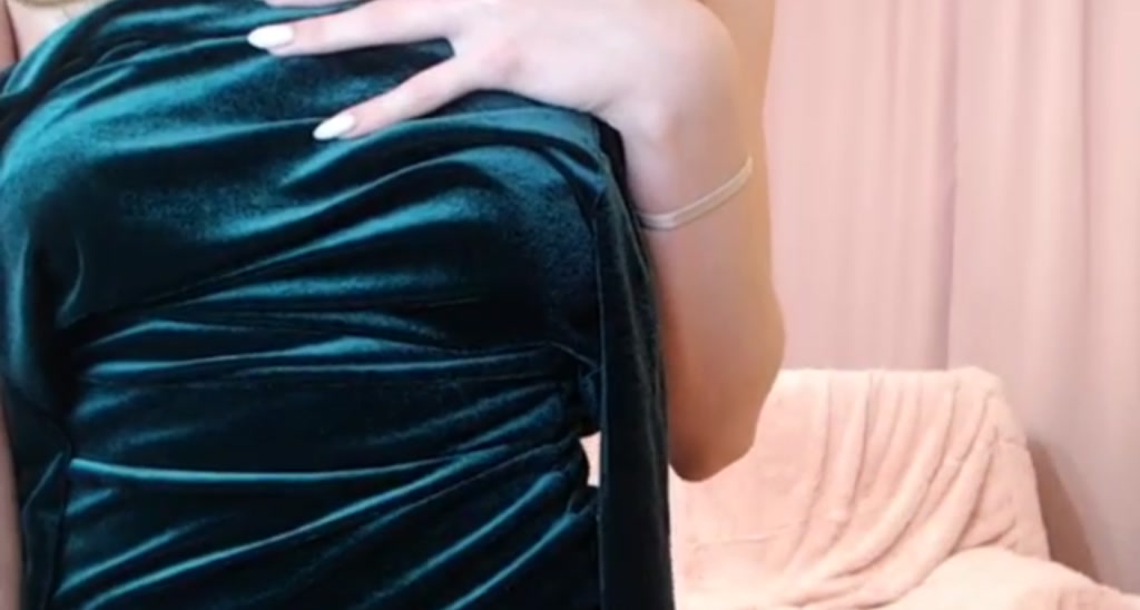 RoastHeartt video thumbnail