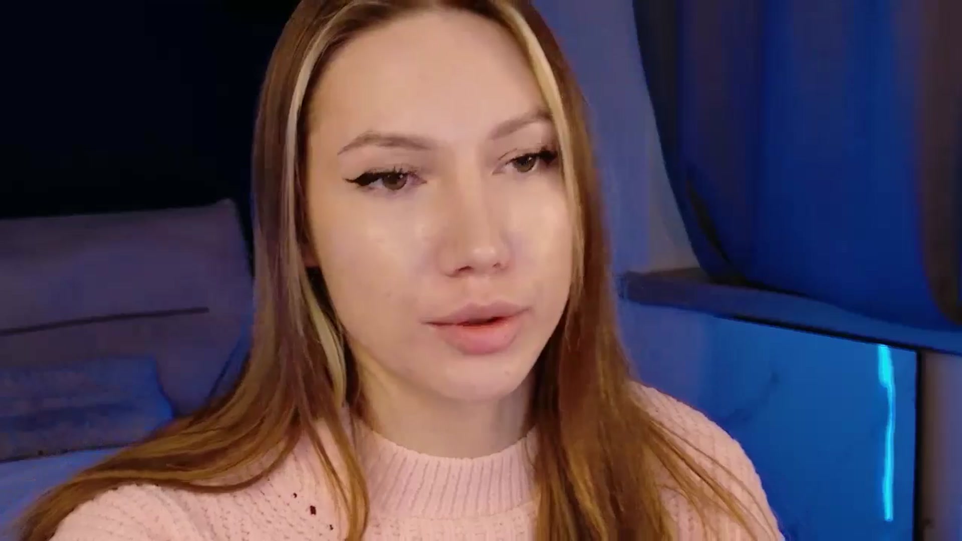 LovelyGin video thumbnail