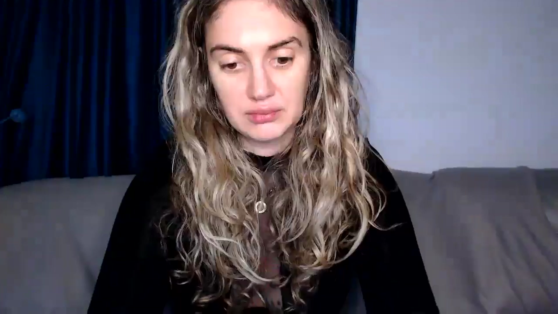 MissDivinna video thumbnail