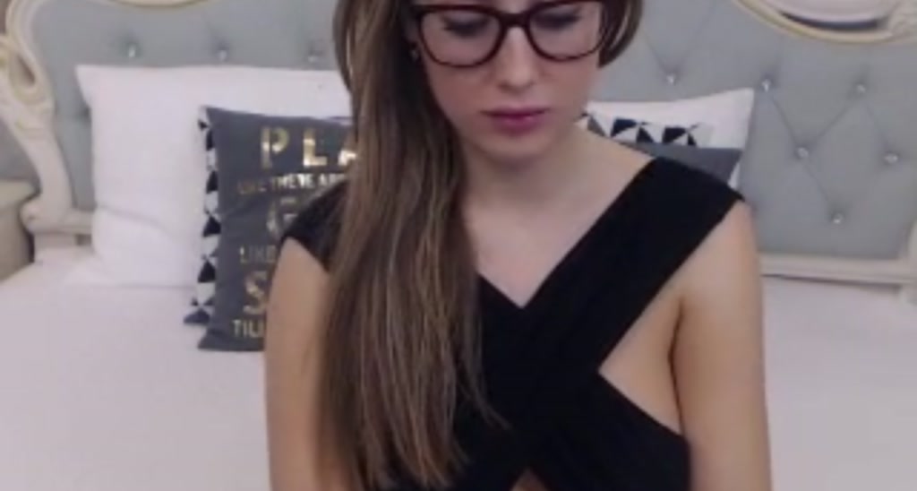 ChloeLUVX video thumbnail