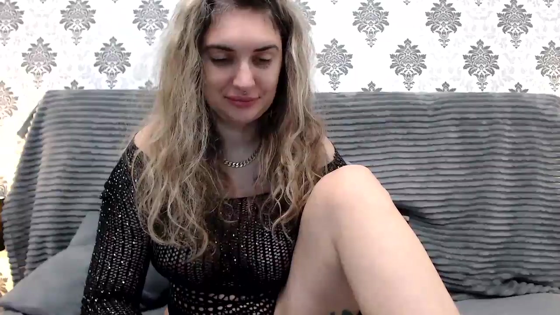 MissDivinna video thumbnail