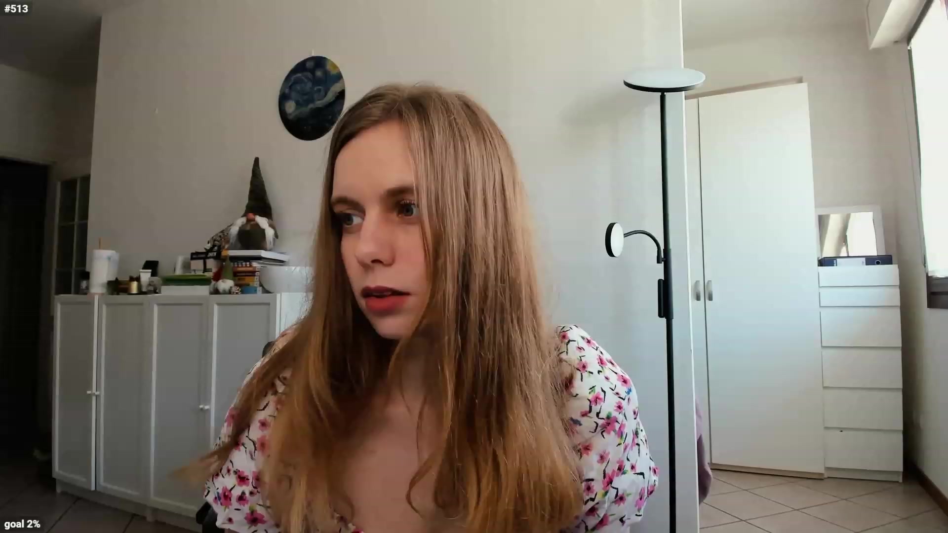 Personage video thumbnail