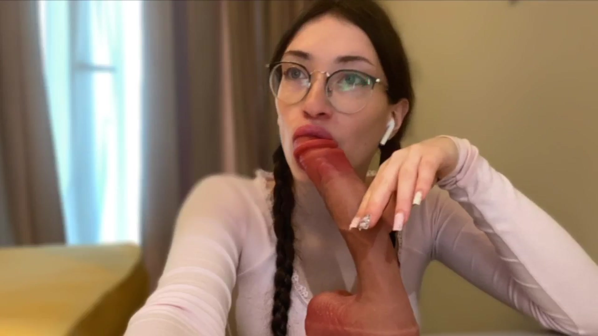 Kelly_Grey video thumbnail