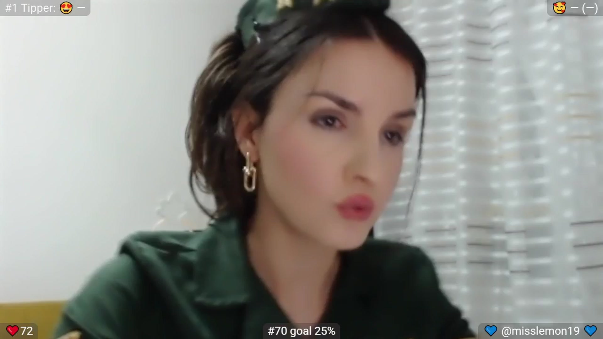 MissReno video thumbnail