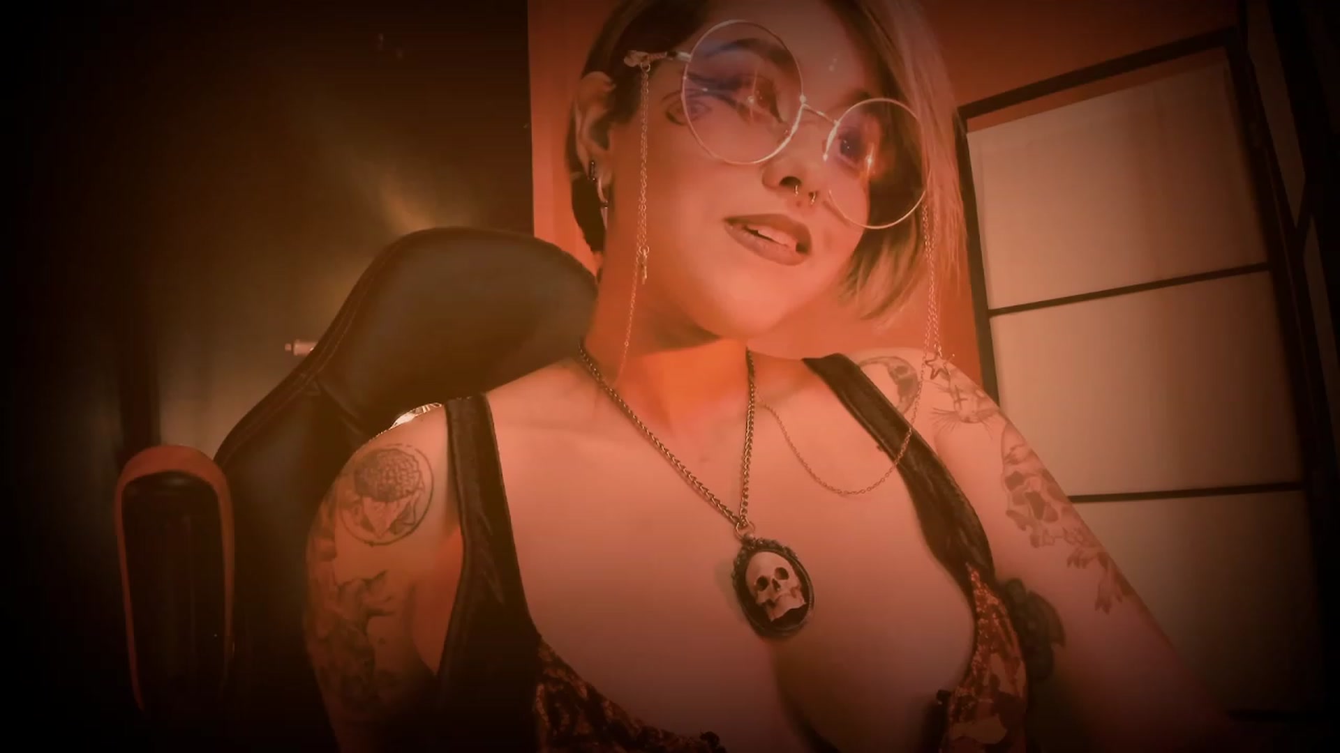 AbraxxysRadio video thumbnail