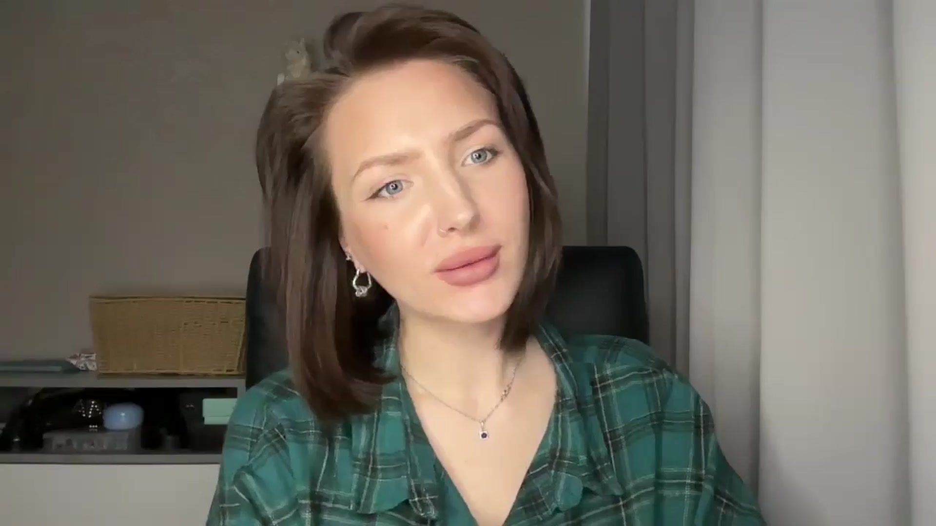Di_Pearl video thumbnail