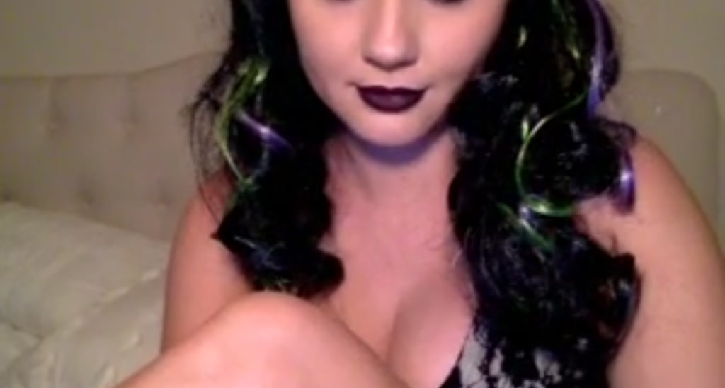 Giaislovely video thumbnail