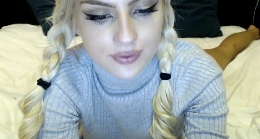 Kissofacobra video thumbnail