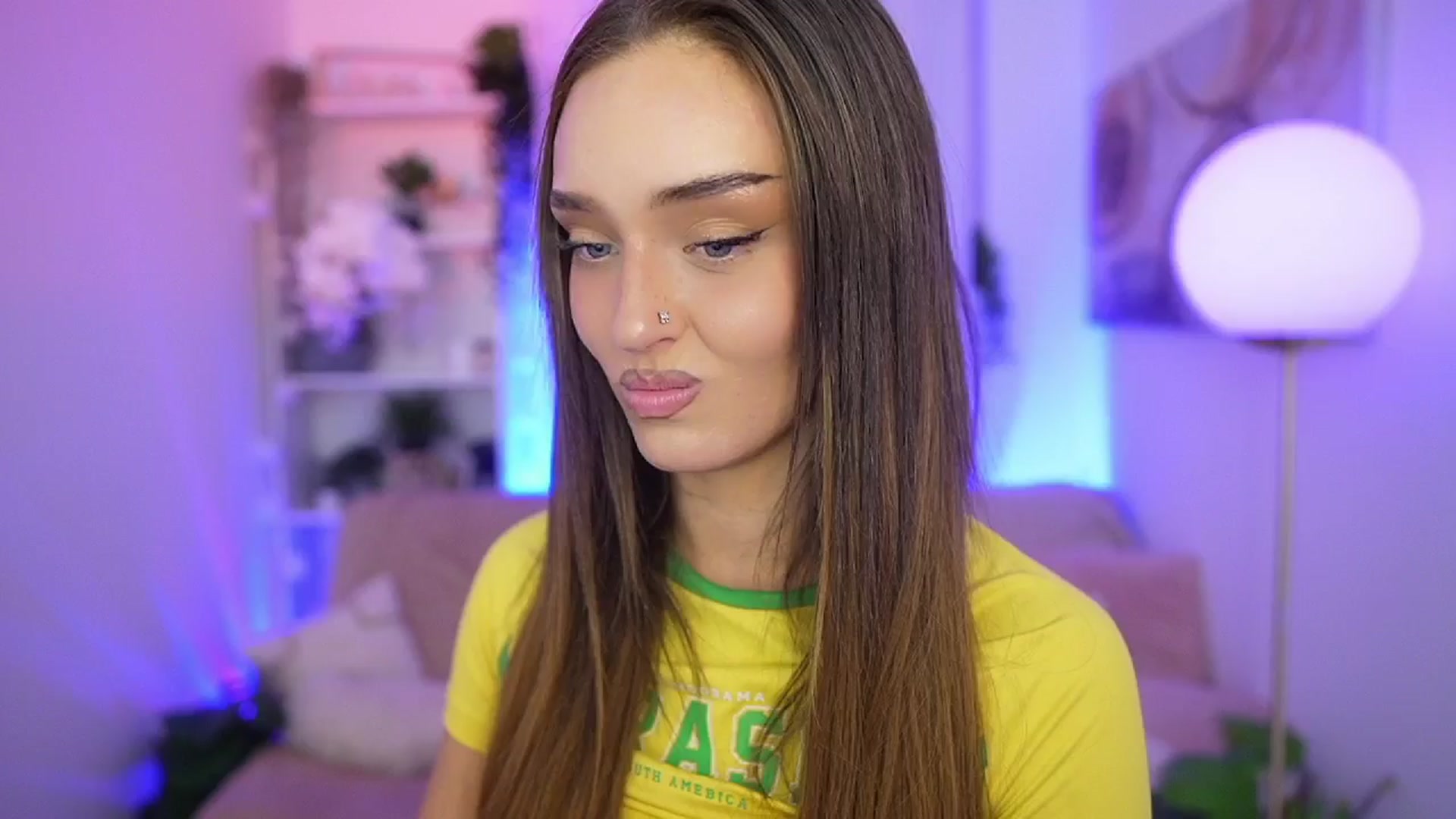 Clara_Mia video thumbnail