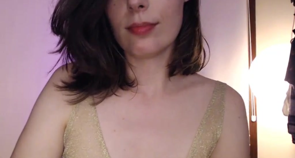 Bee_la video thumbnail