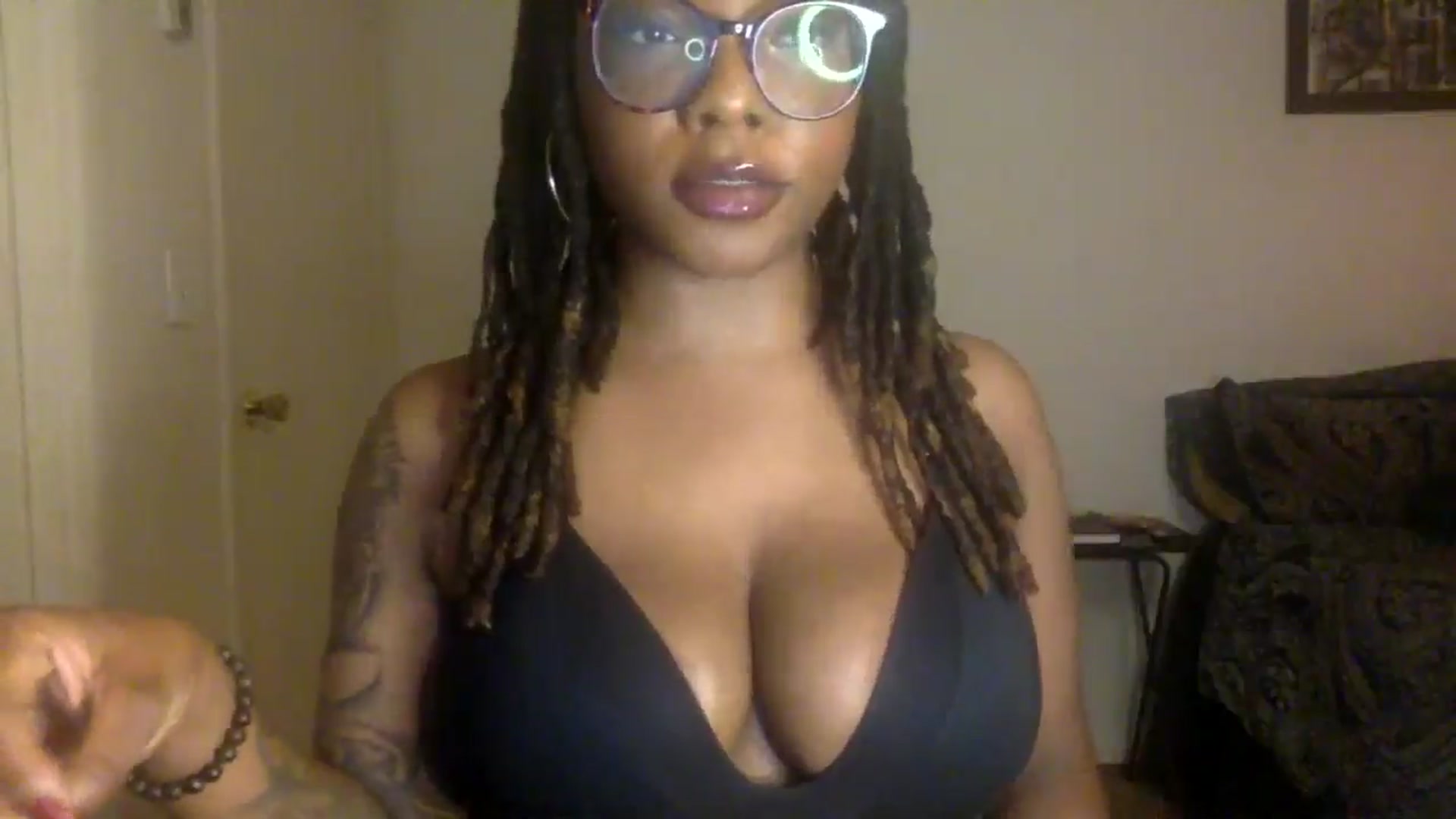 warmhoney888 video thumbnail