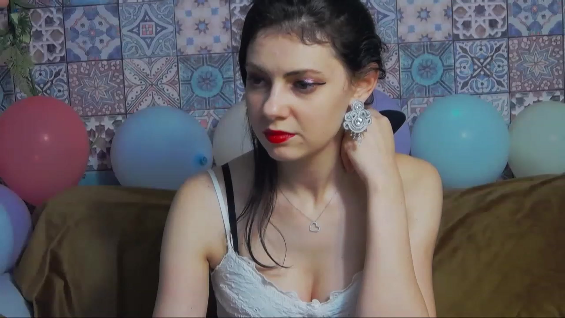 MissAracely video thumbnail