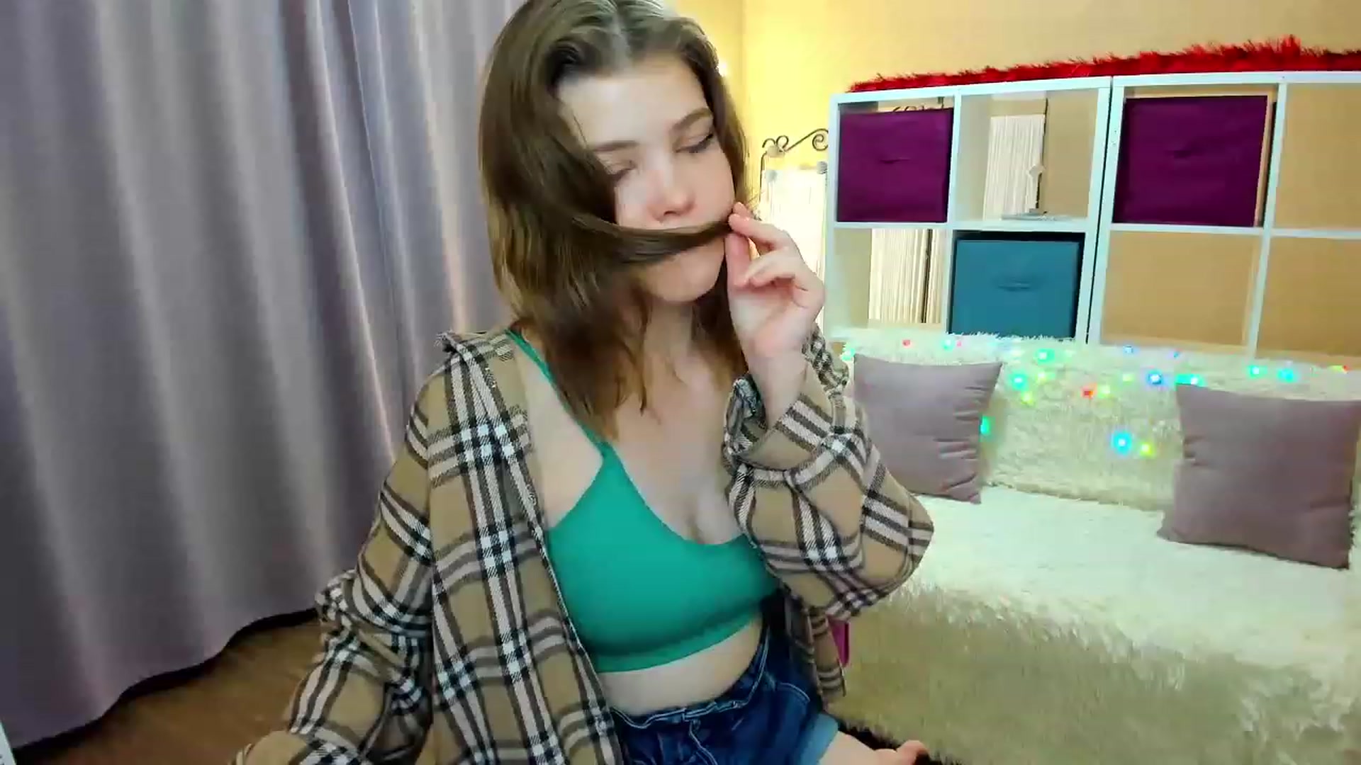 EffyShy video thumbnail