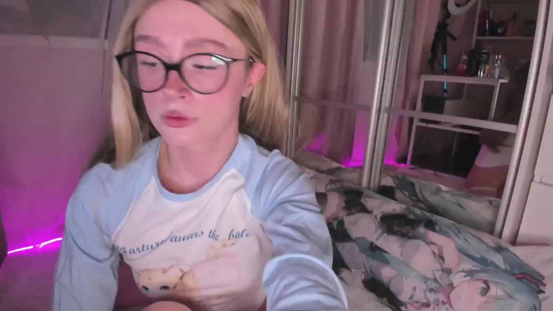 AliceXsweeT video thumbnail