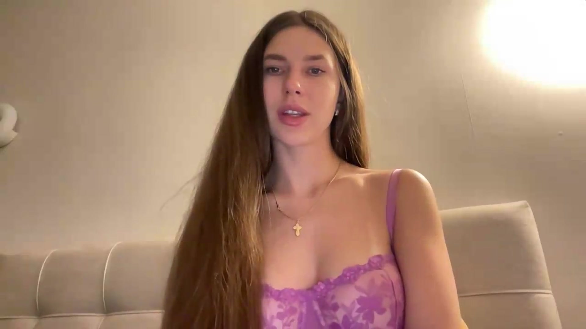 kissfreeze video thumbnail