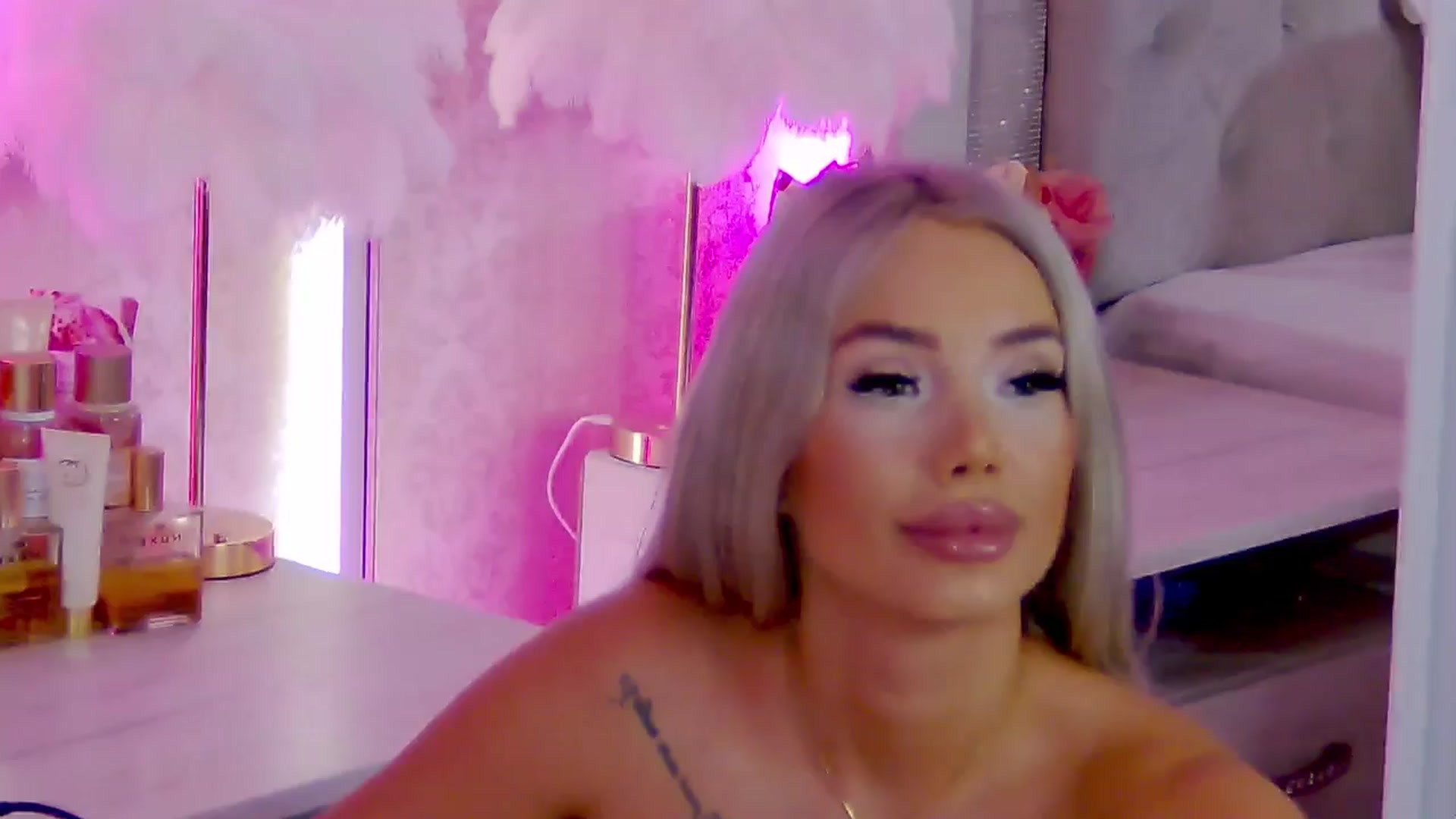 BlairLuxee video thumbnail