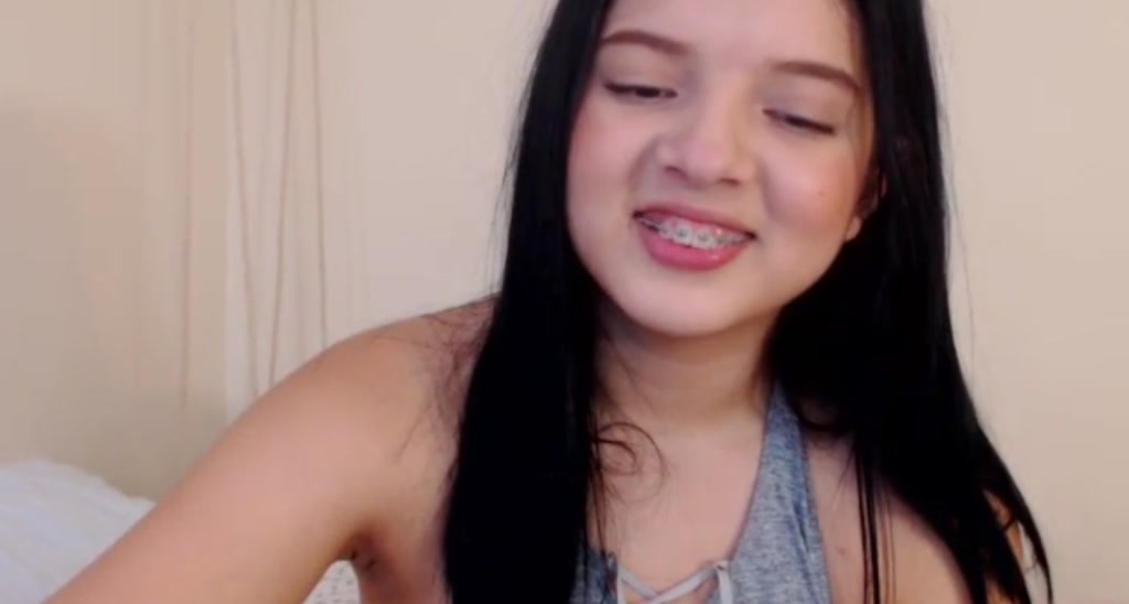 LeahBell_ video thumbnail