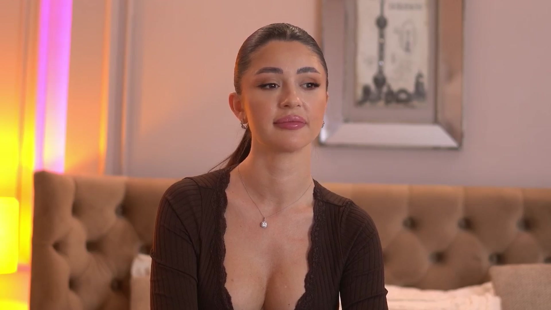 AshleyBae video thumbnail