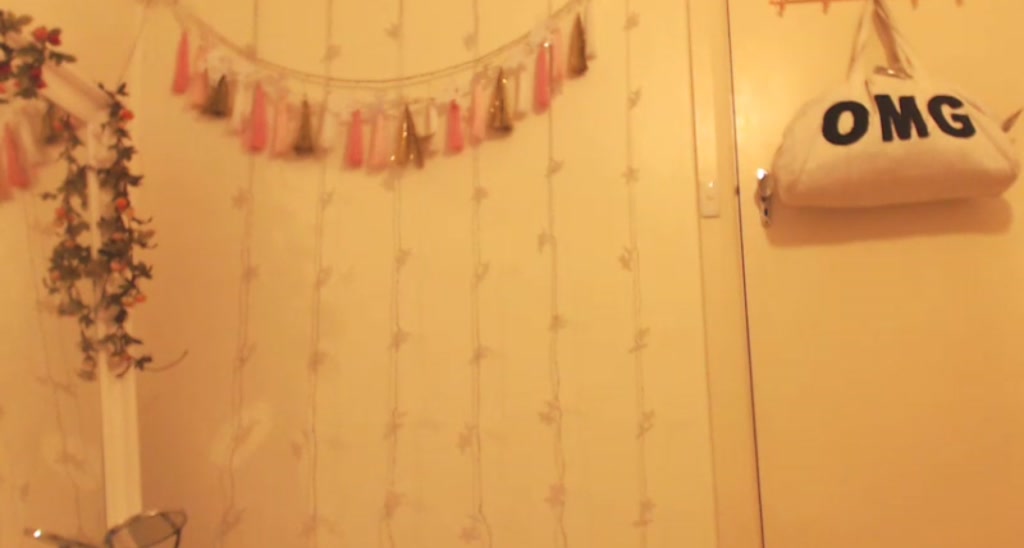 CozmicGirl video thumbnail