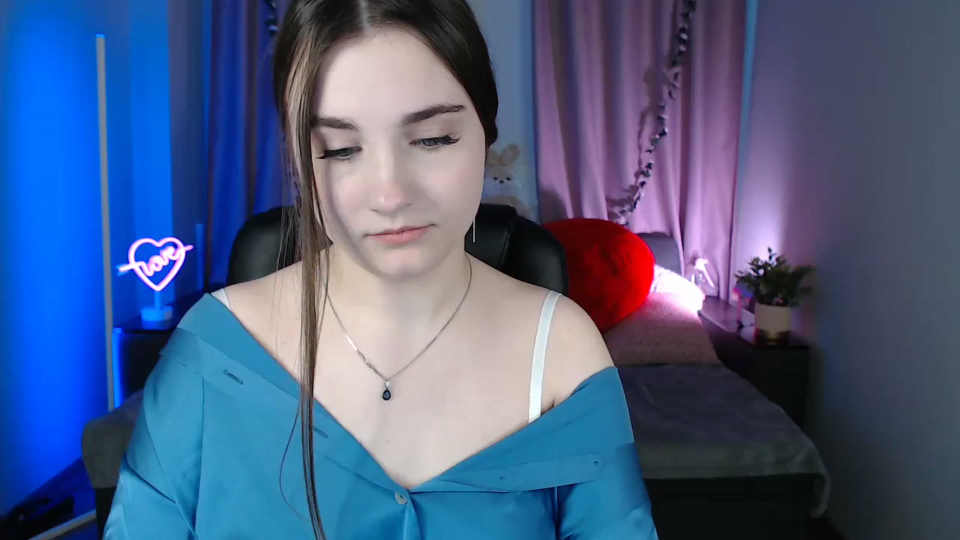 LaneyGrey video thumbnail