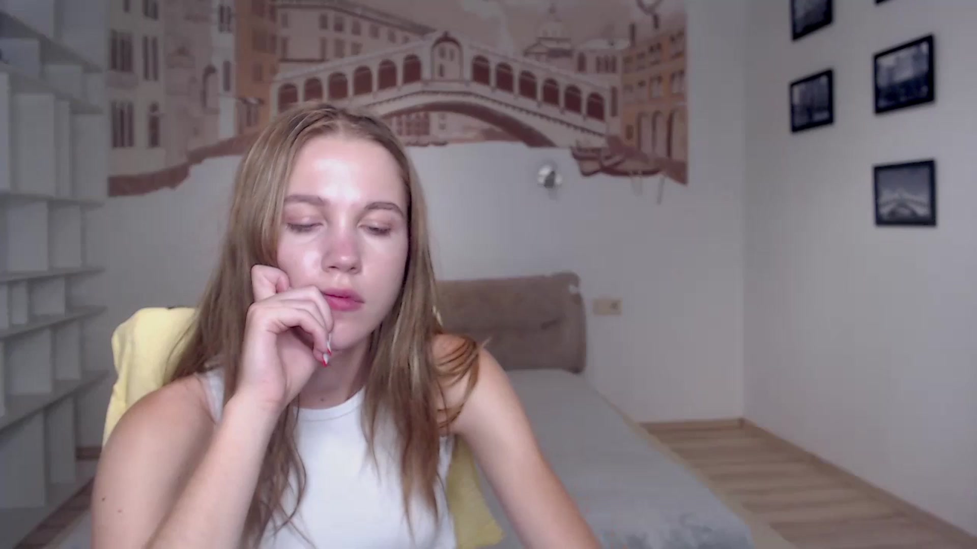 Kate_Lewiss video thumbnail