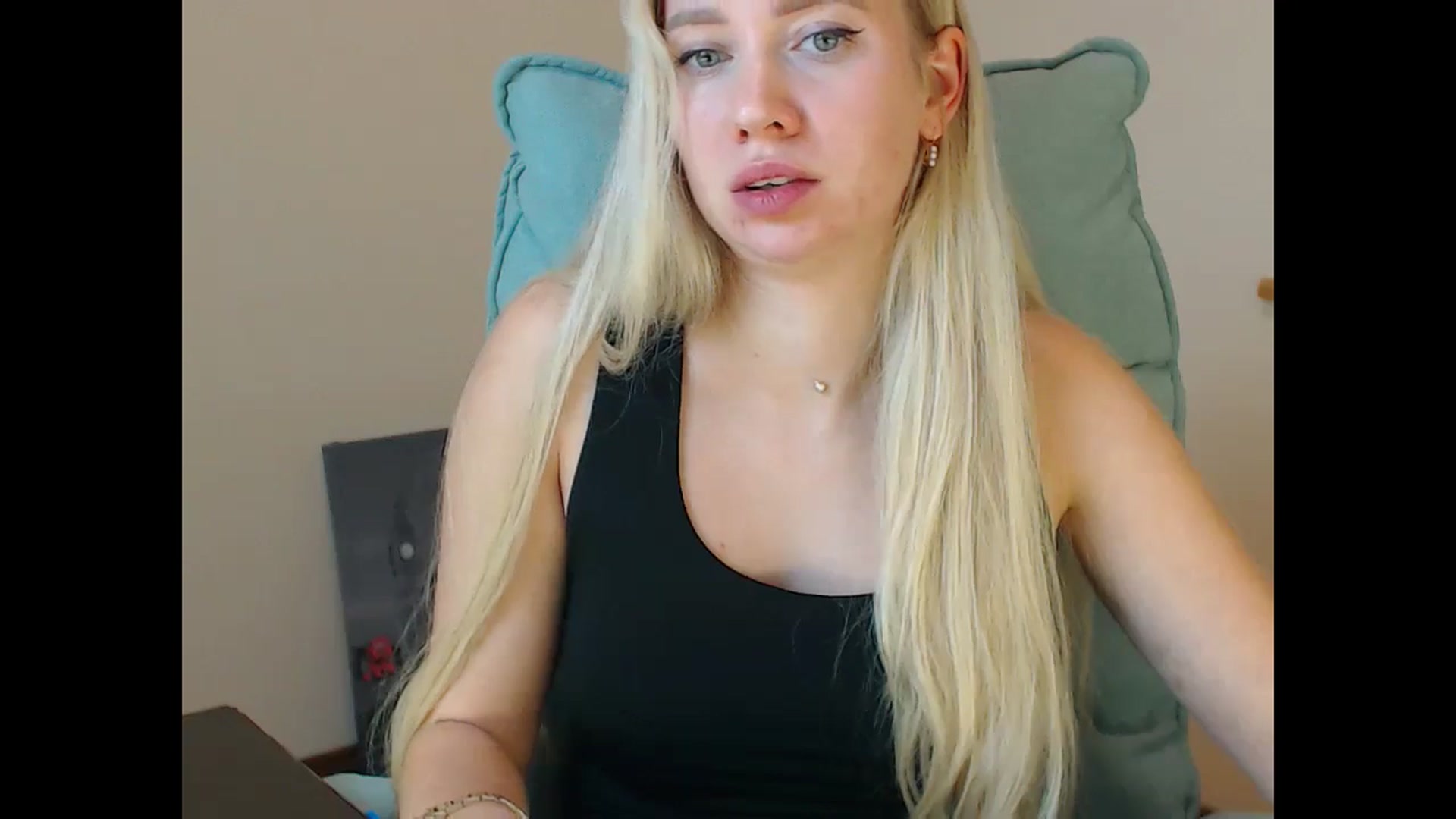 Miss_Sylvia video thumbnail