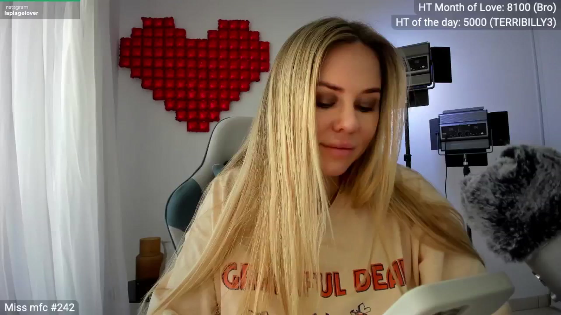 Linda_0nline video thumbnail