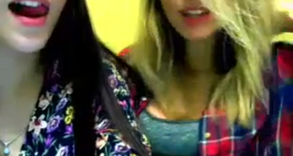 Your_hot_lady video thumbnail