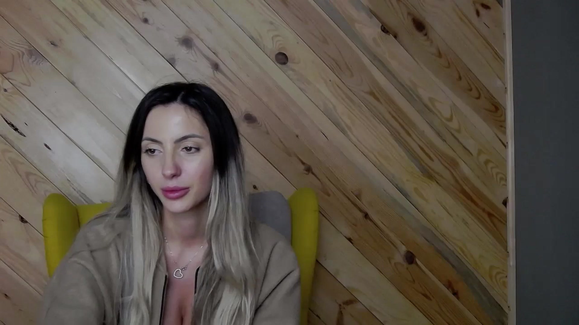 Blonde_Ashley video thumbnail