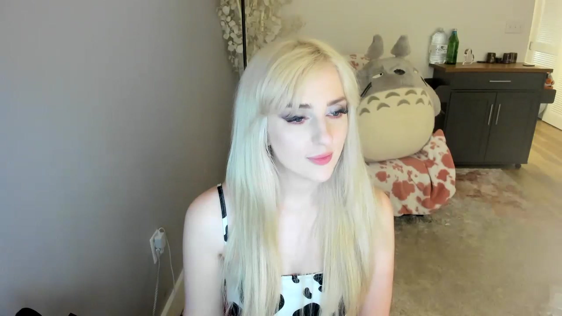 Milk_Party video thumbnail