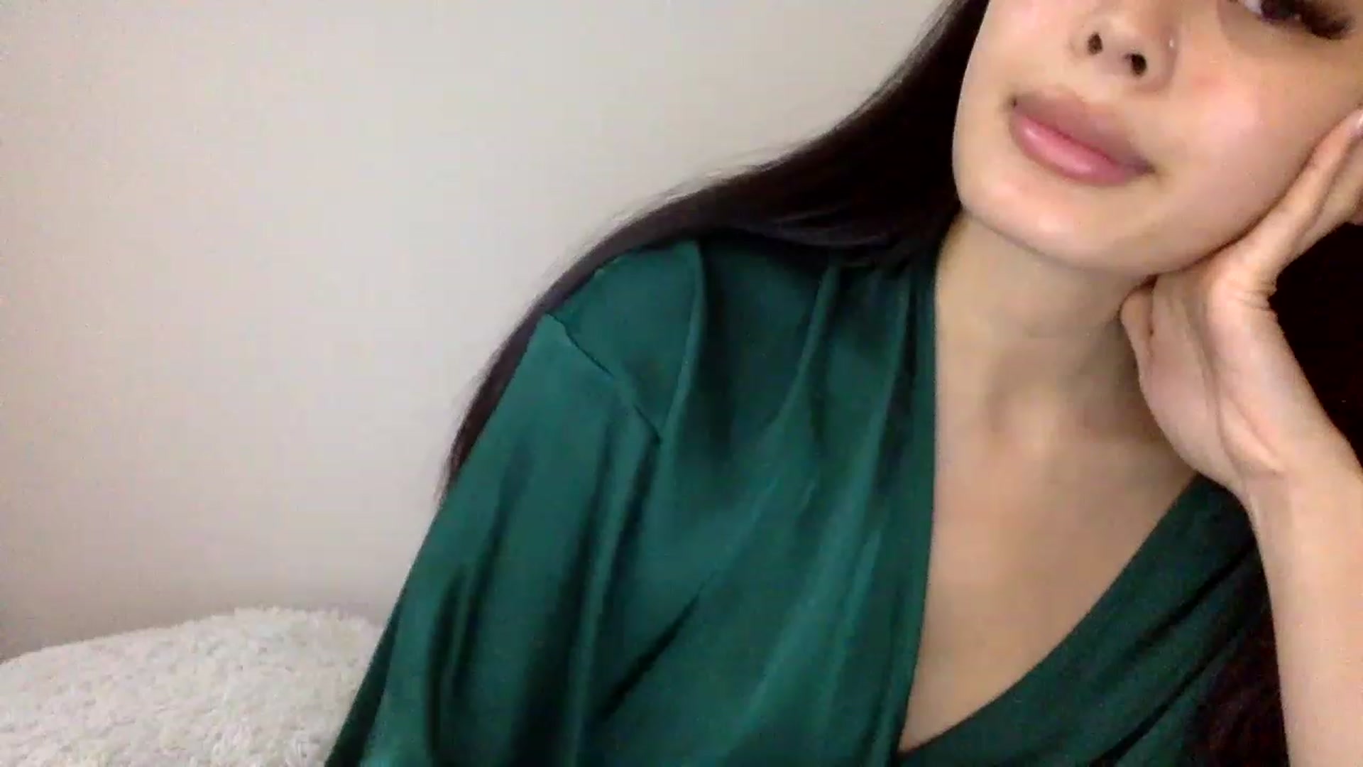 MsAkira video thumbnail