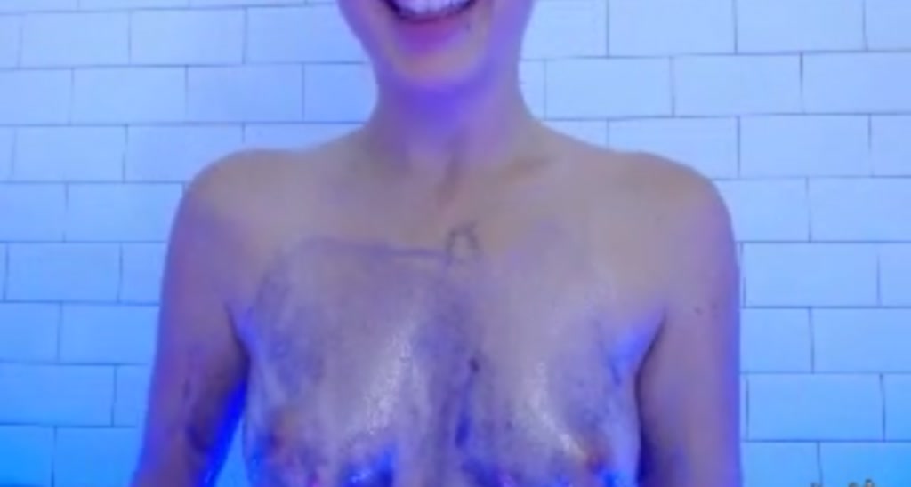 SweetDee video thumbnail