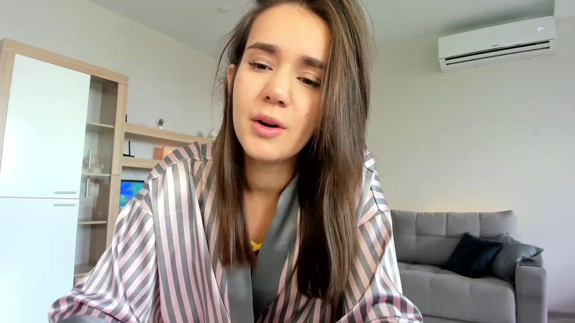 Ellies_Smile video thumbnail