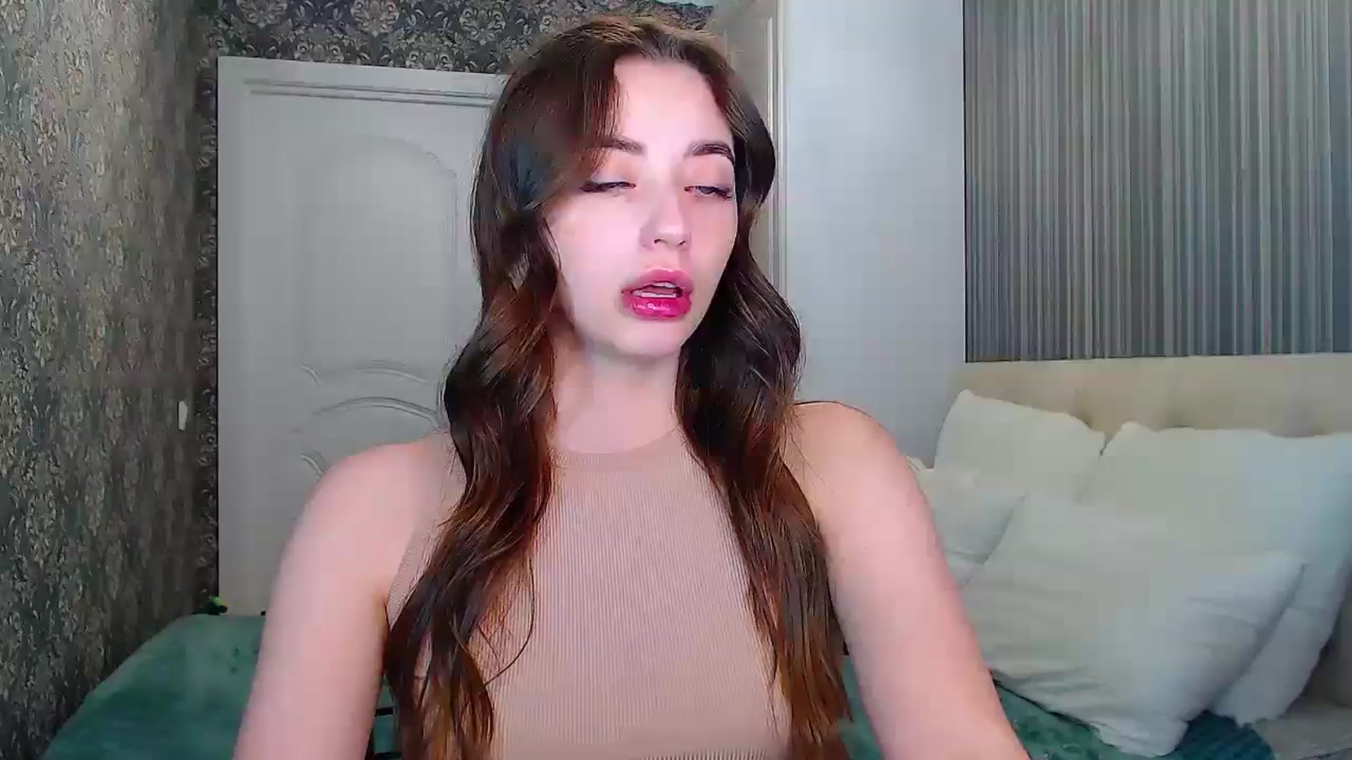 EmeraldLilyyy video thumbnail