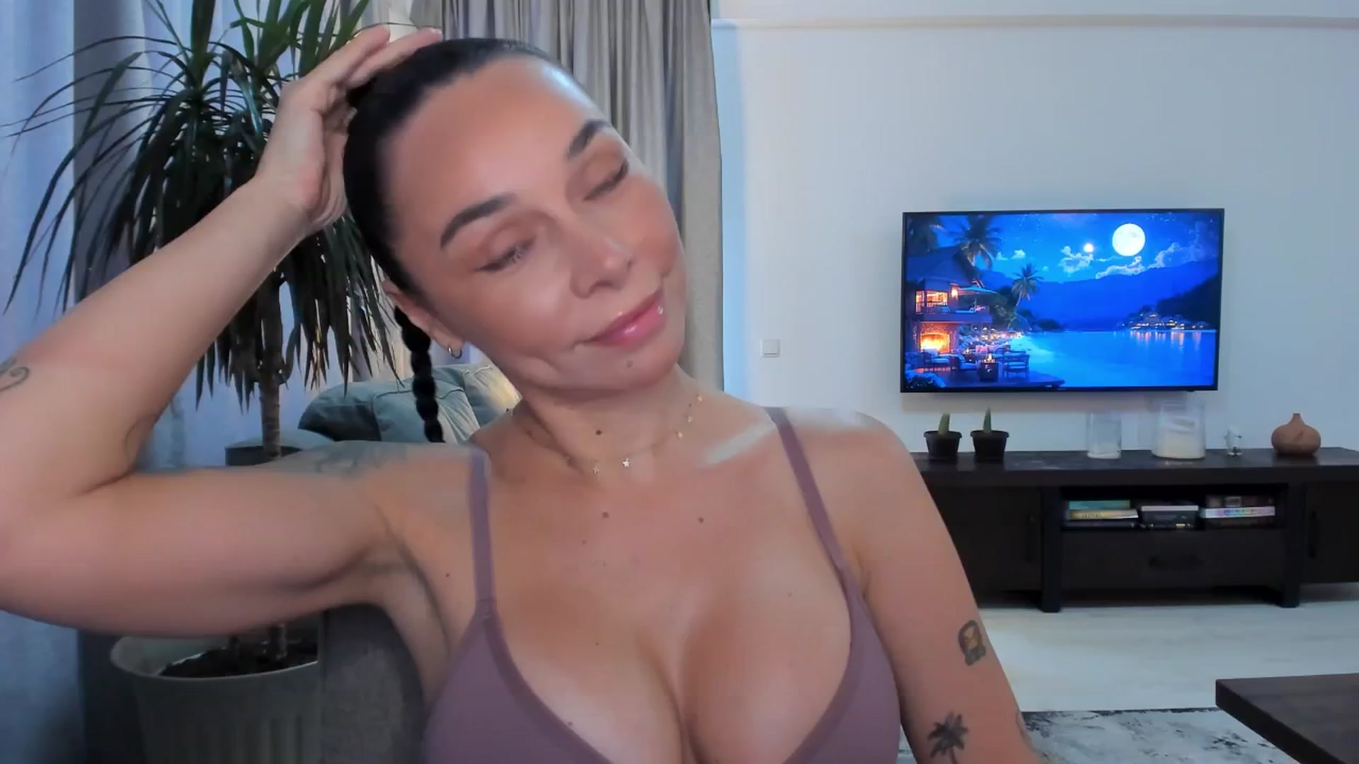 beatricebae video thumbnail