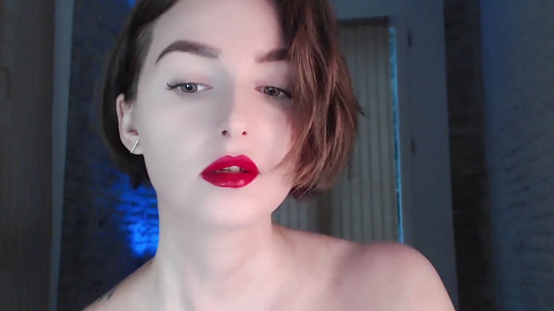 Red_Lips_Girl video thumbnail