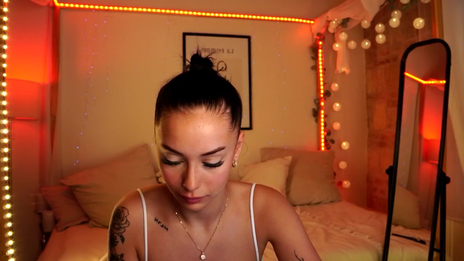 Naomii18 video thumbnail