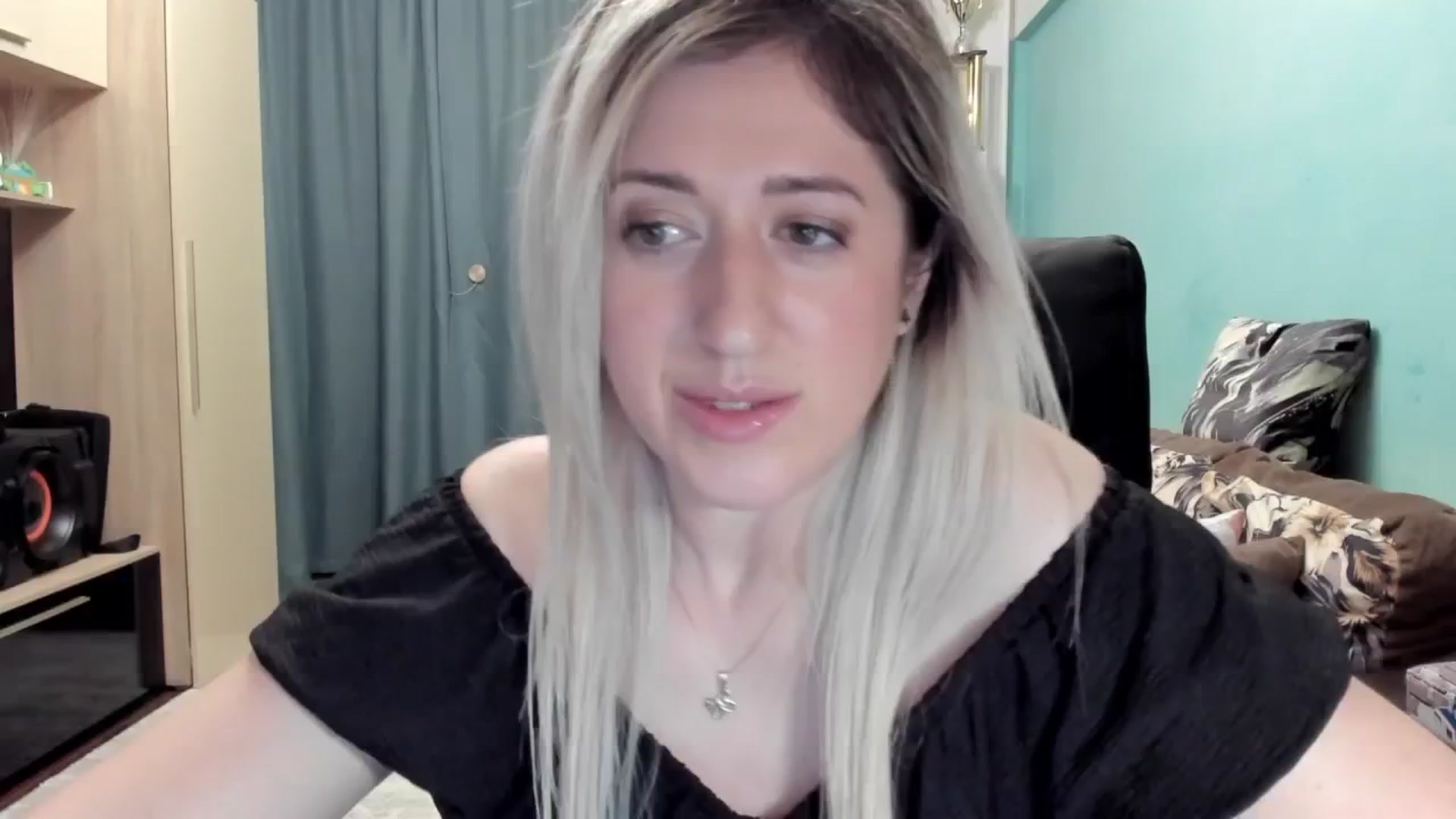 SweetDelia_ video thumbnail