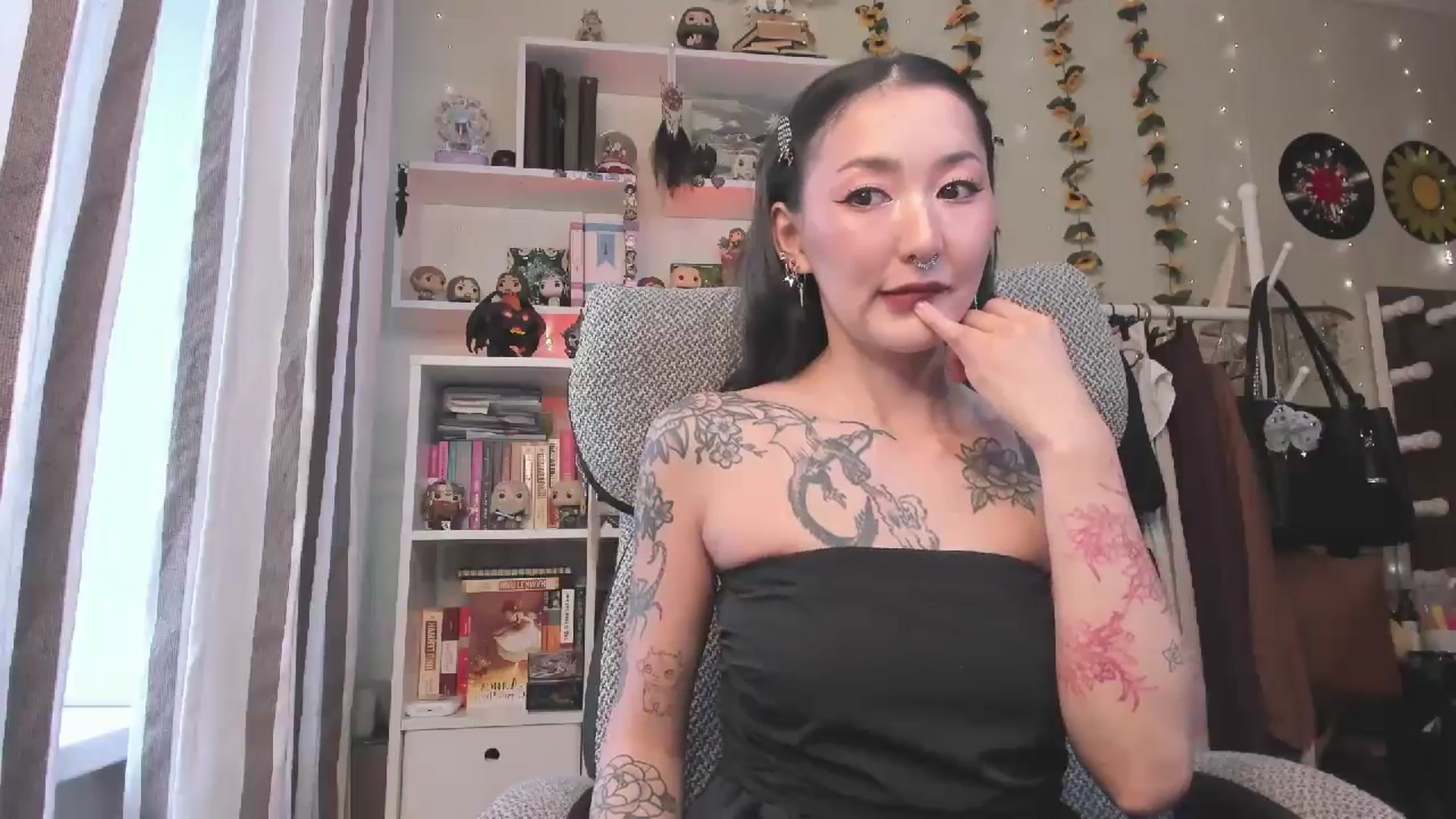 KellyAsian video thumbnail