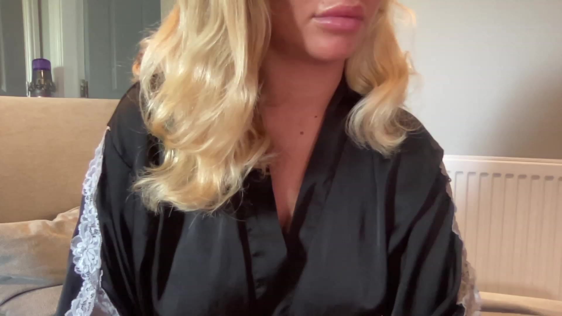 GirlnextdoorM video thumbnail