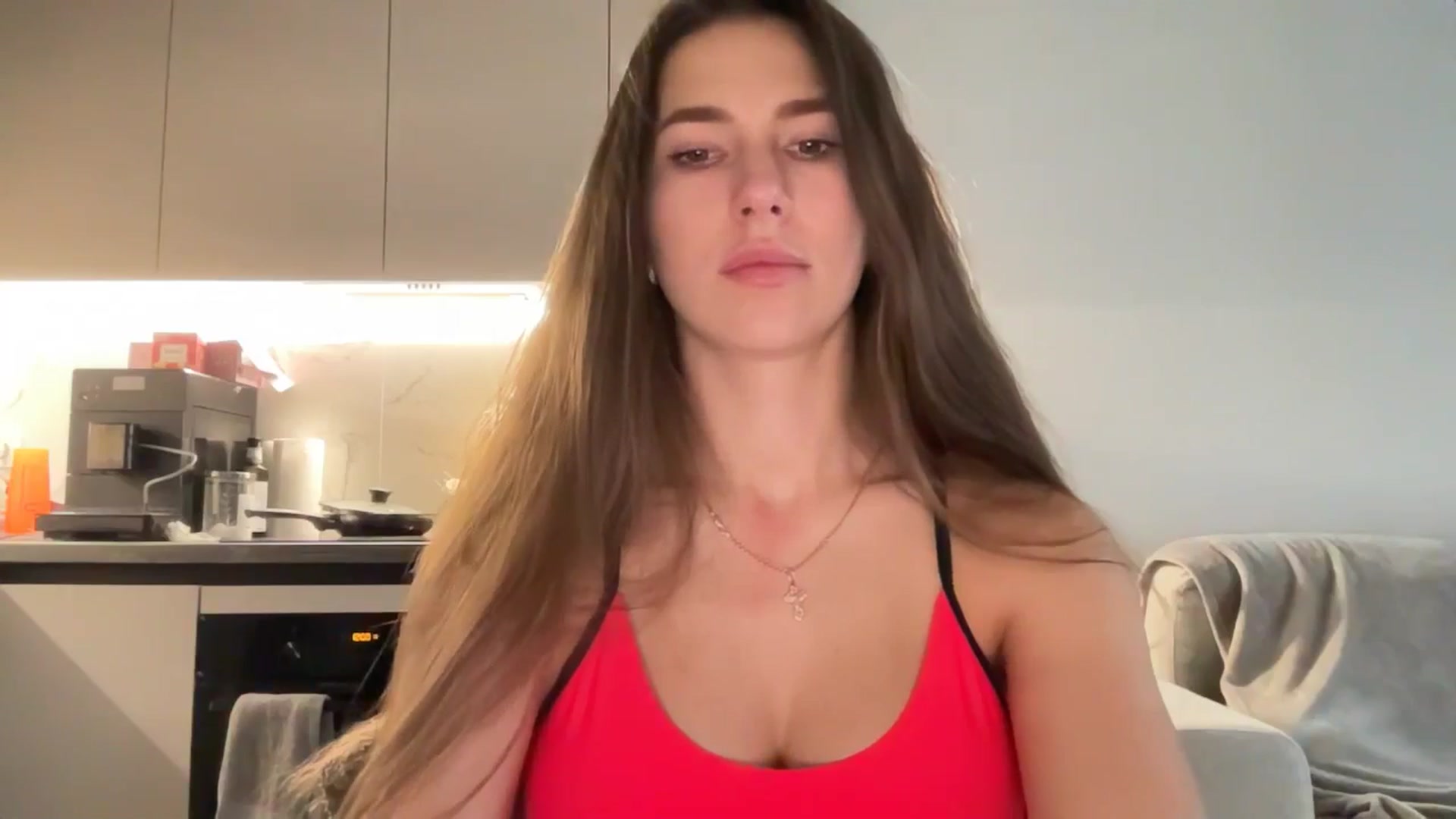 kissfreeze video thumbnail