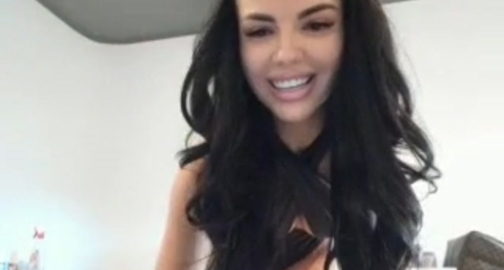 Alenaxoxo video thumbnail