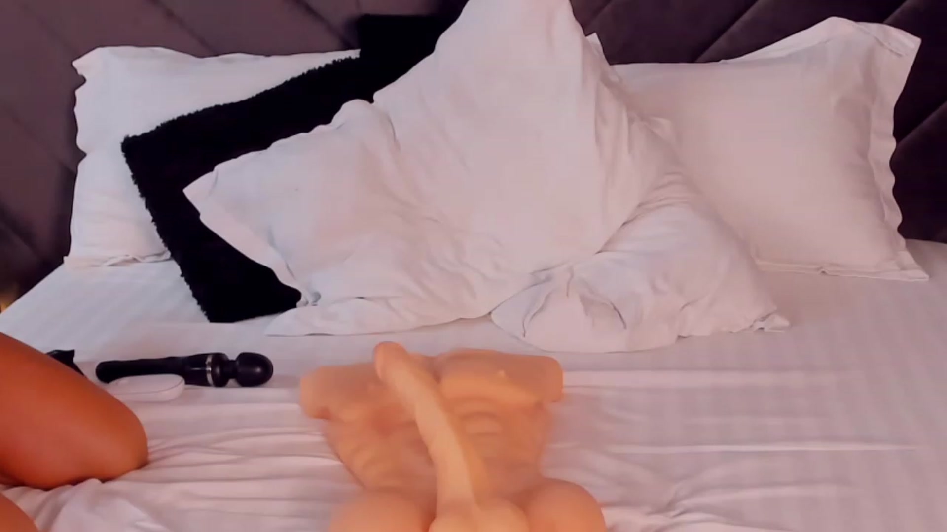AwwwElla video thumbnail