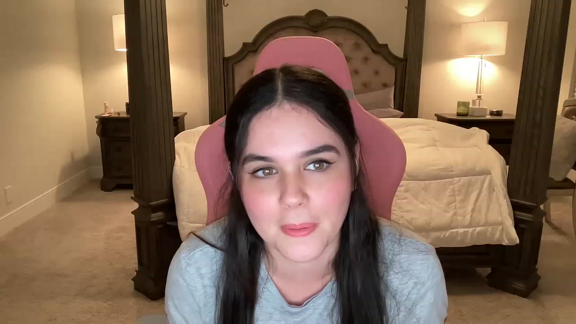 Giaislovely video thumbnail