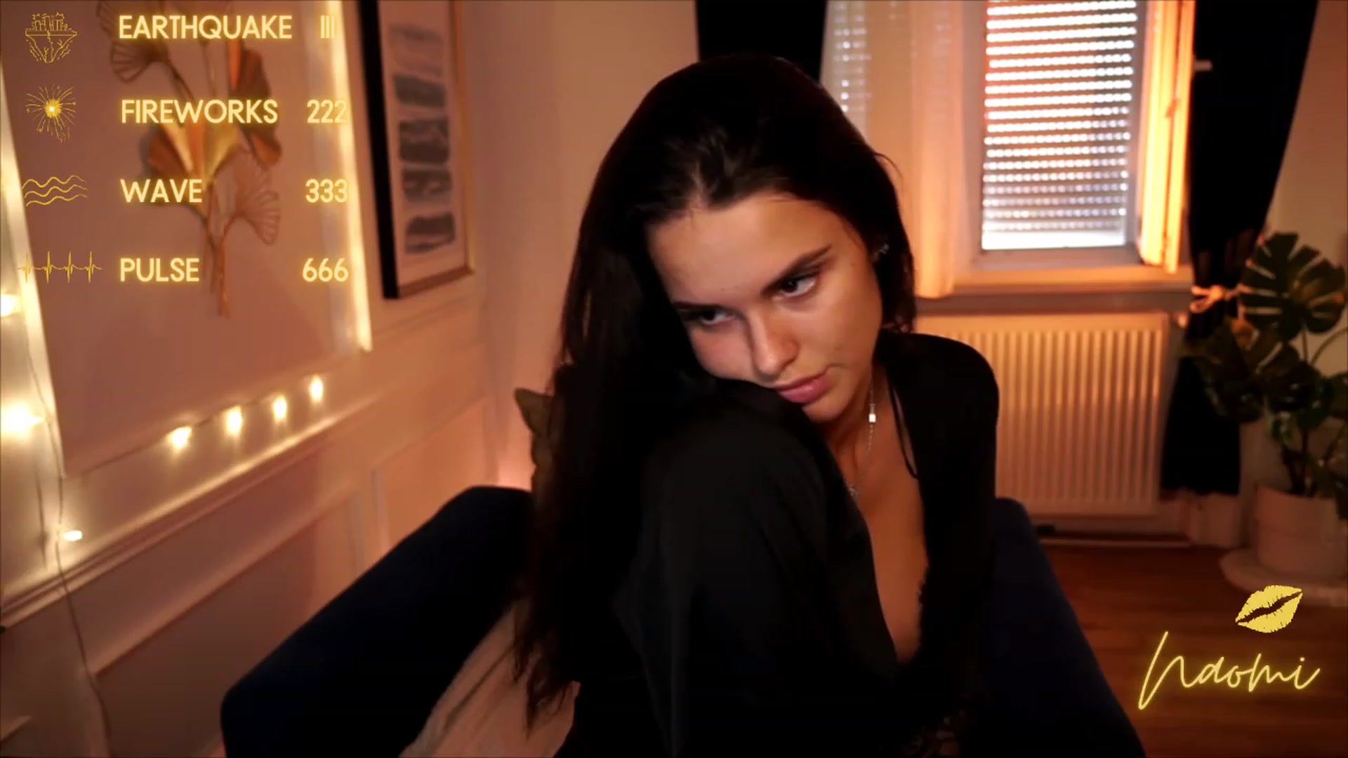 cinnabellee video thumbnail