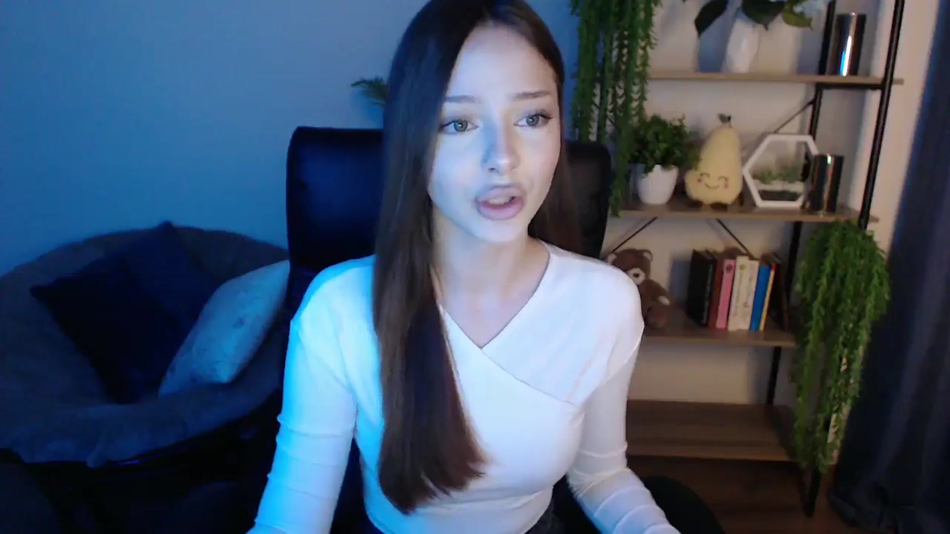 KateManelli video thumbnail